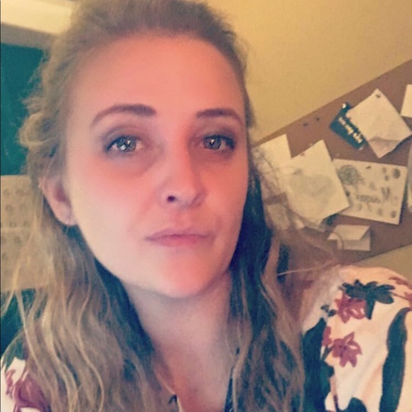 Meet your Posher, Morgan - Picture 2 of 2